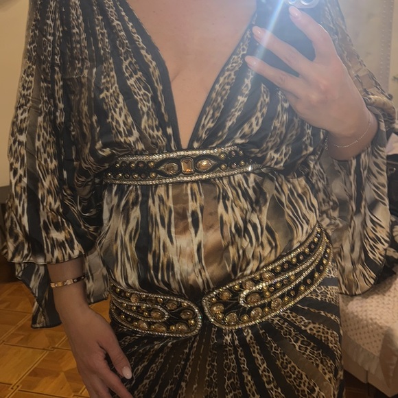 Silk custom made gown - Picture 3 of 7